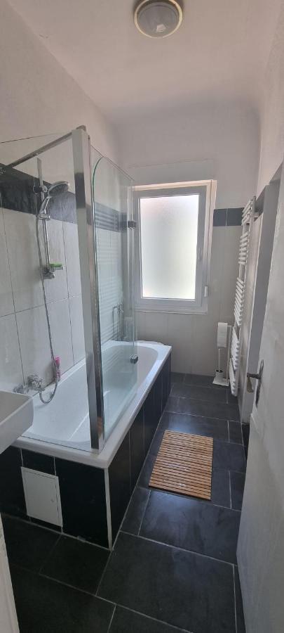 B&R Apartment In Aufsessplatz Nuremberg Luaran gambar